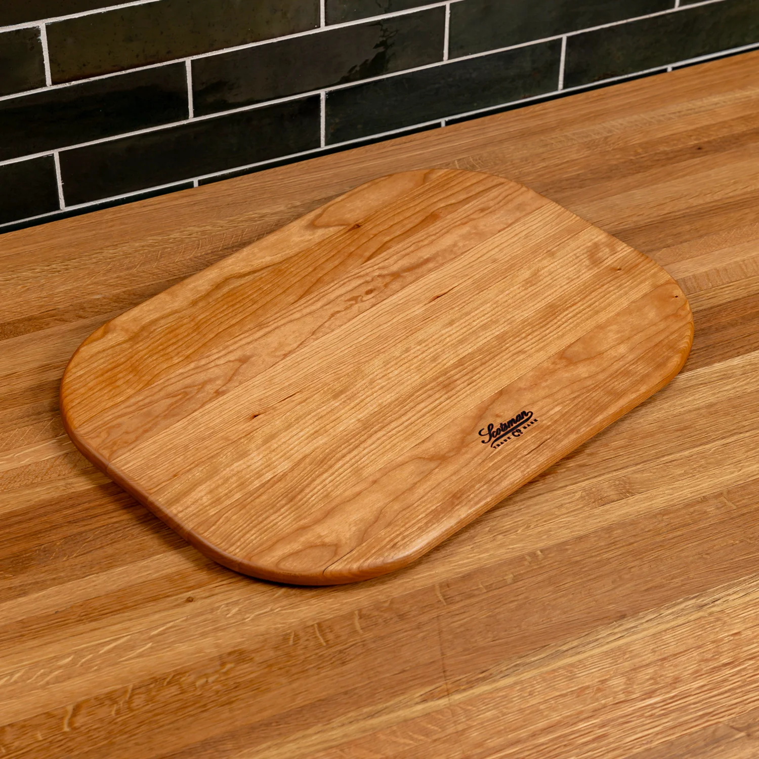 520-cherry-rectangle-serving-board-1.webp