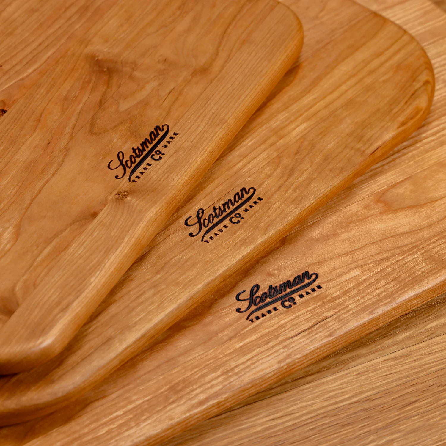 520-cherry-rectangle-serving-board-1.webp