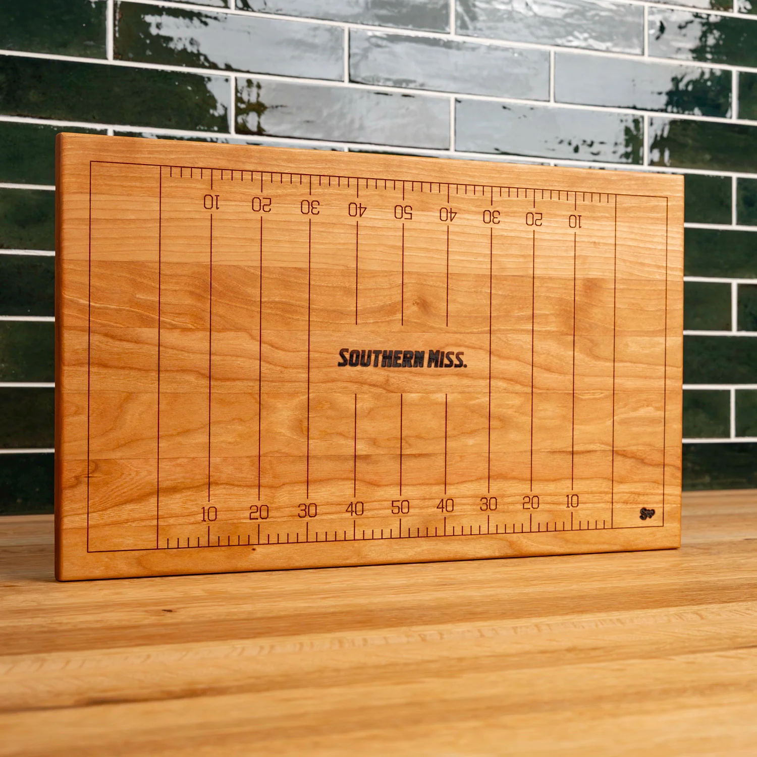 529-cherry-southern-miss-football-field-serving-board-1.webp