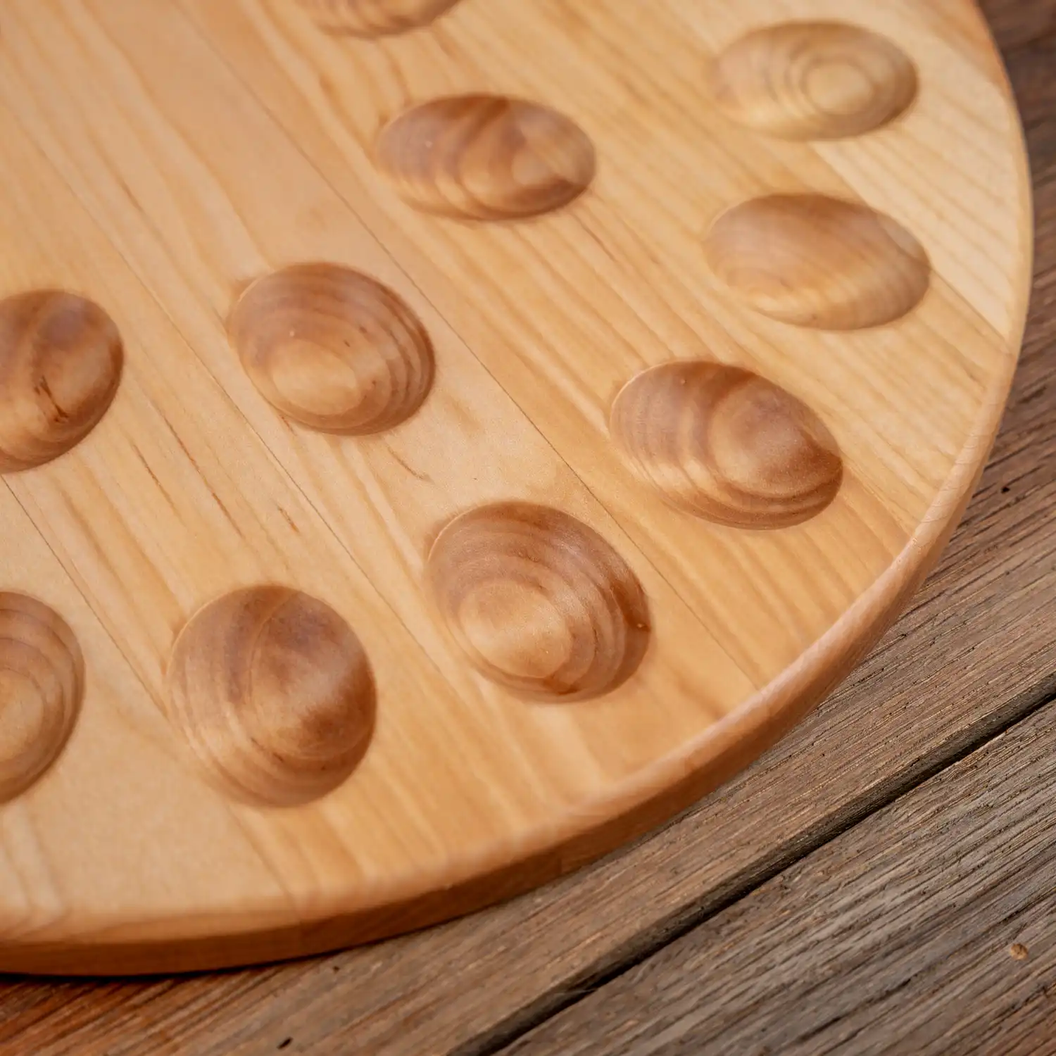 555-maple-deviled-egg-tray-24-egg-1.webp