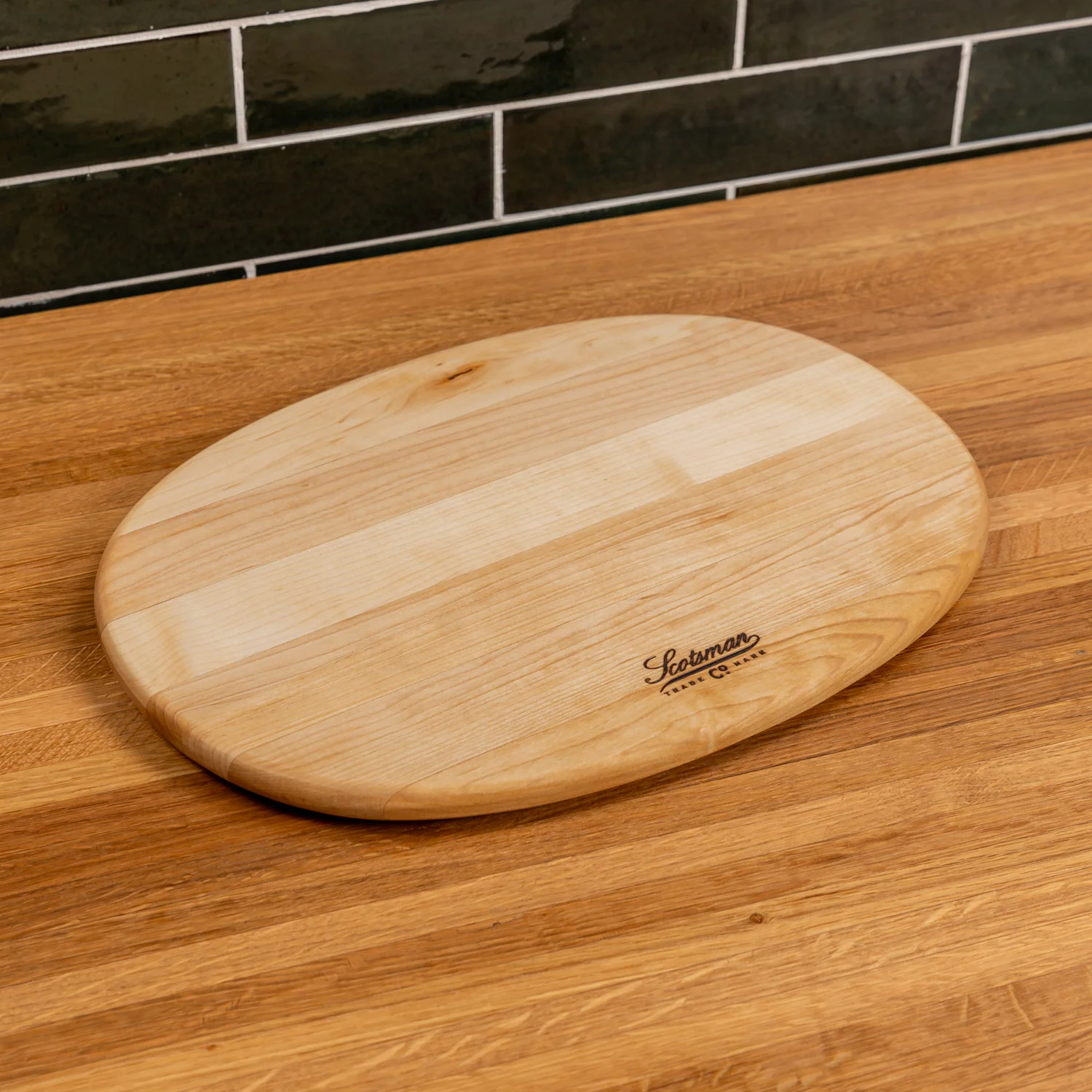 571-maple-oval-serving-board-1.webp