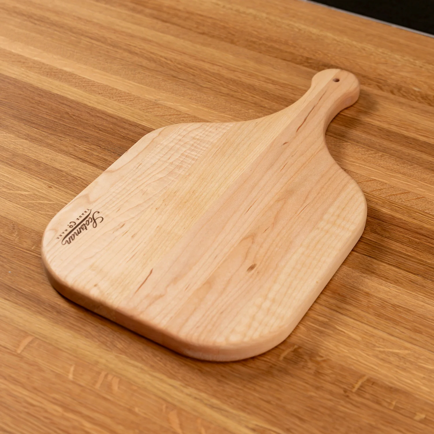 599-maple-square-cheese-board-1.webp