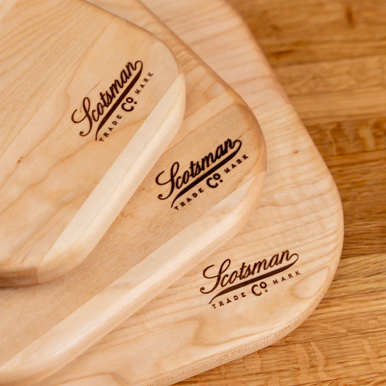 599-maple-square-cheese-board-1.webp