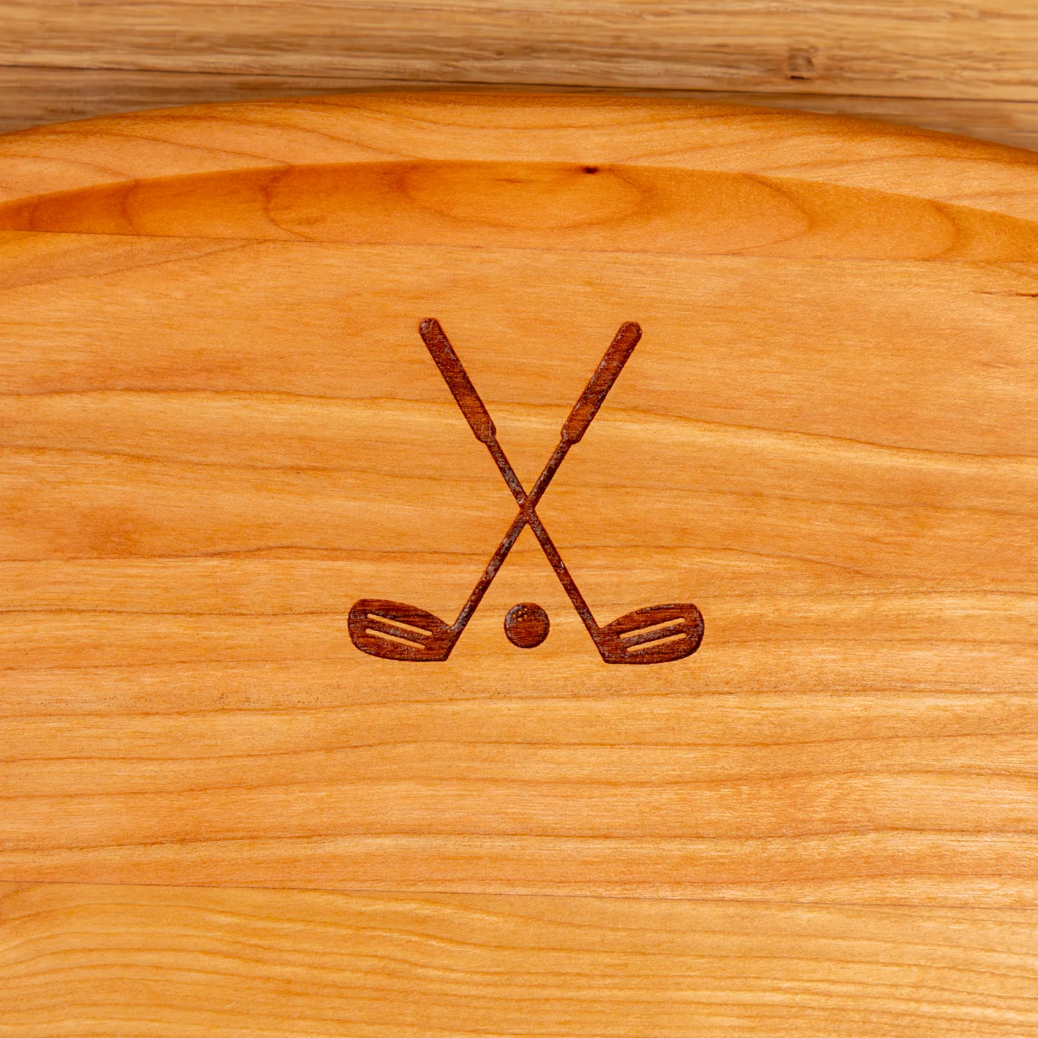 632-special-edition-cherry-oval-carving-board-1.webp