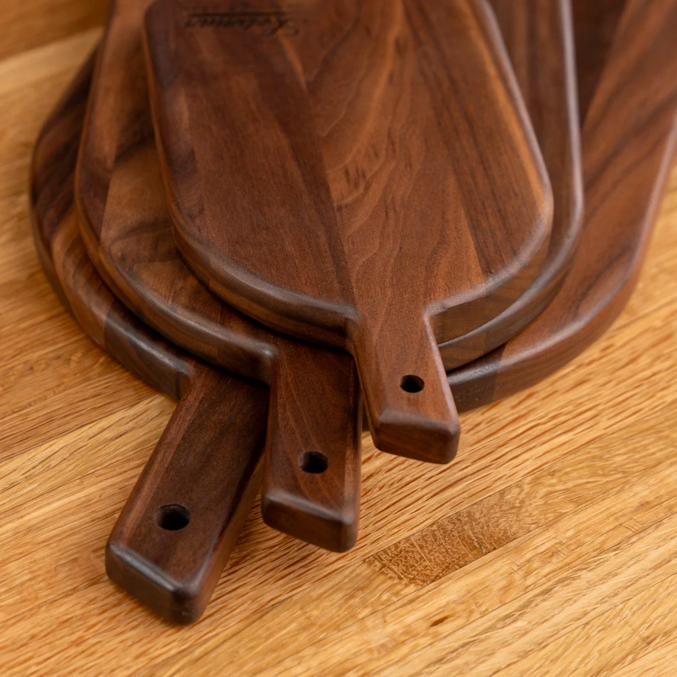 639-walnut-arched-cheese-board-1.webp