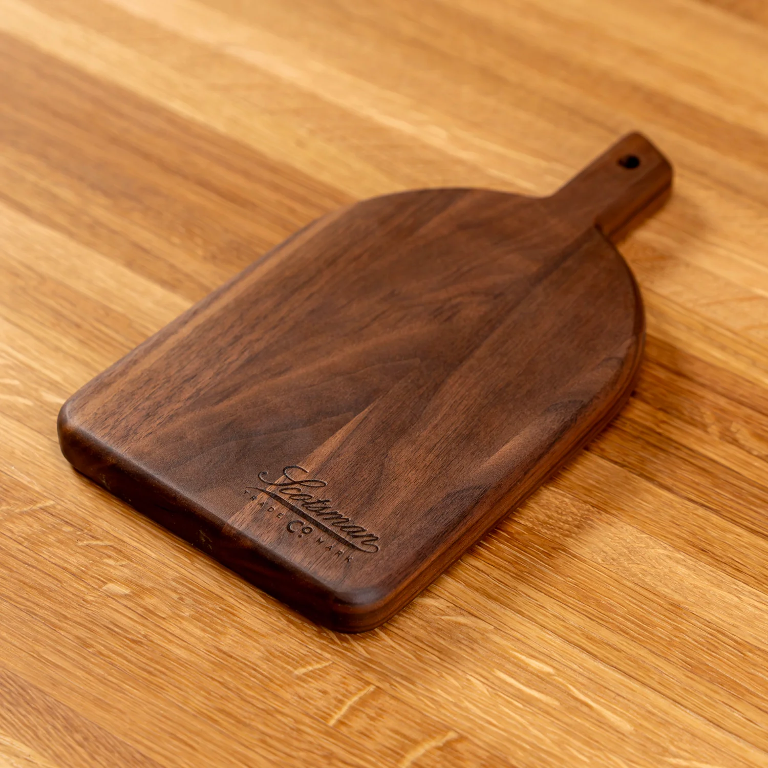 639-walnut-arched-cheese-board-1.webp