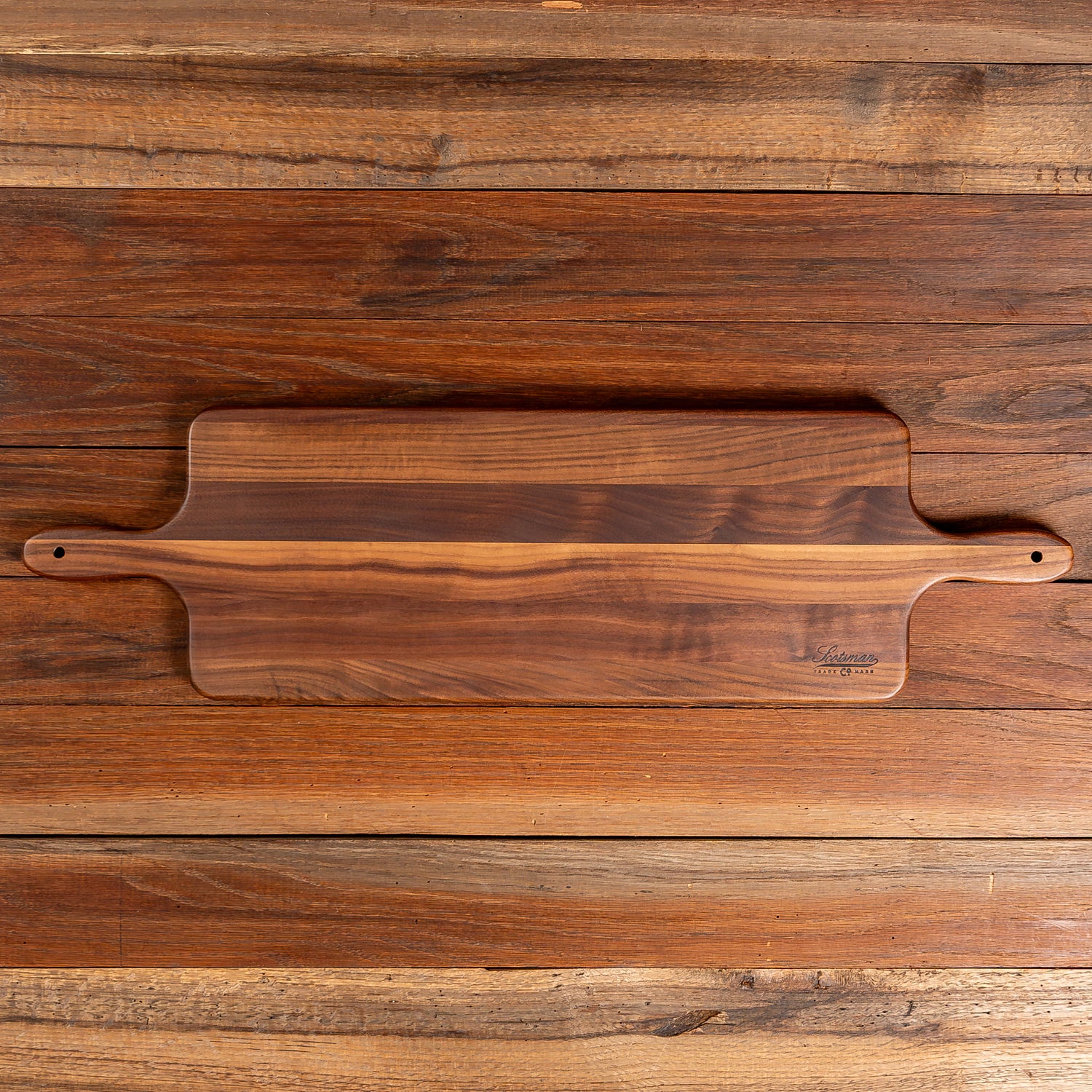 643-walnut-bread-board-1.webp