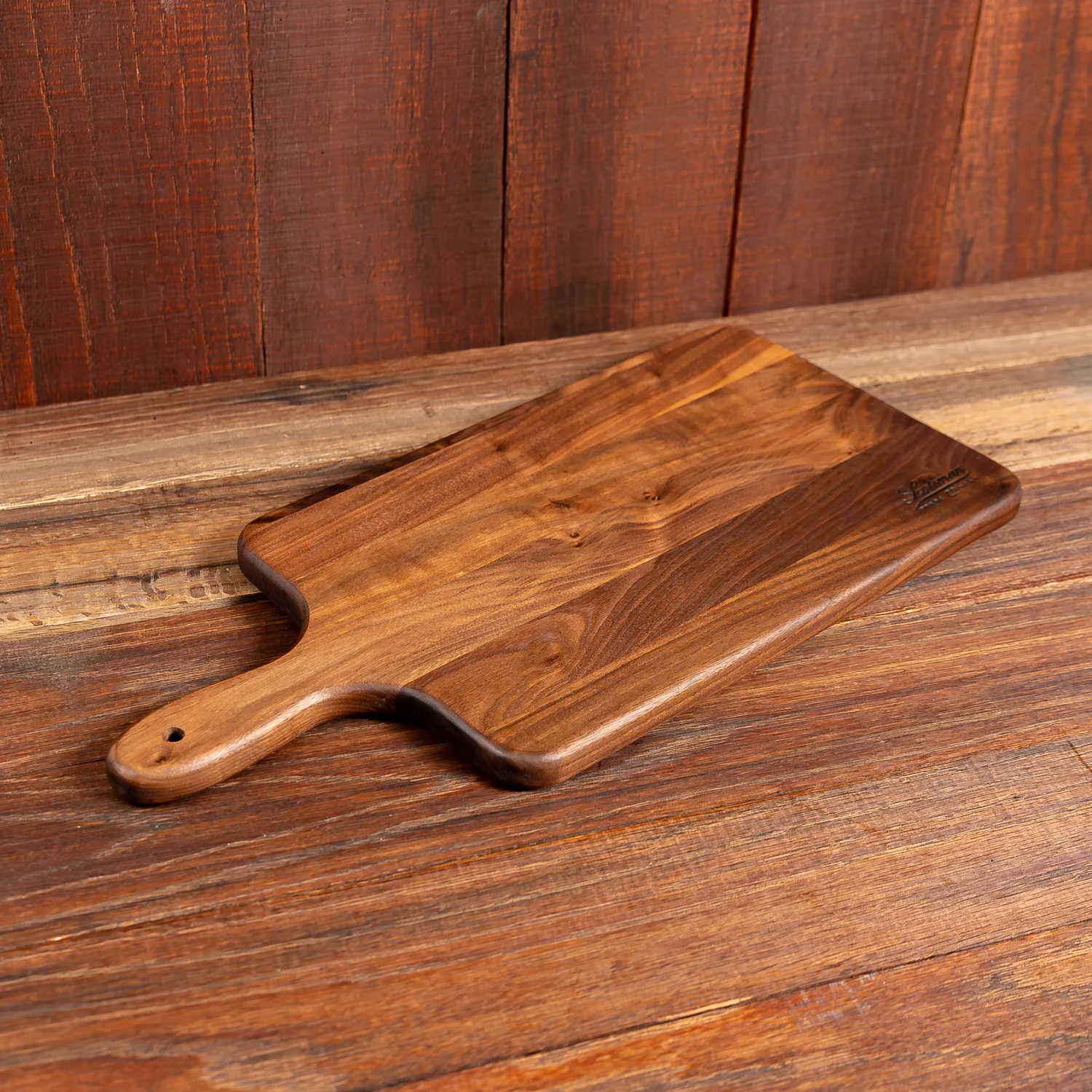 643-walnut-bread-board-1.webp