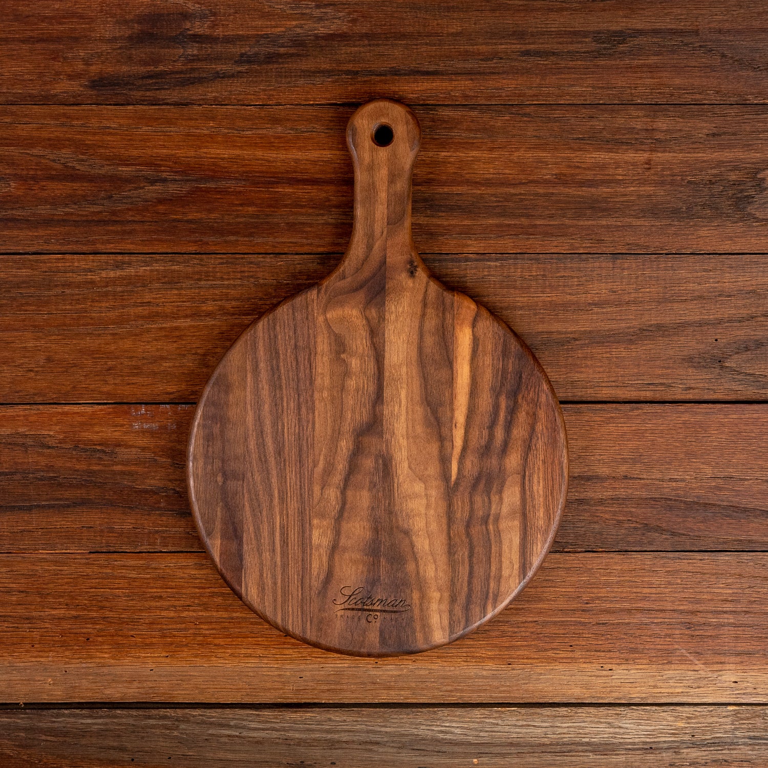 674-walnut-pizza-board-1.jpg