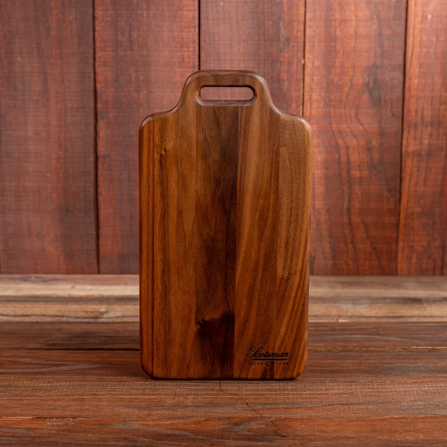 678-walnut-rectangle-cheese-board-1.webp
