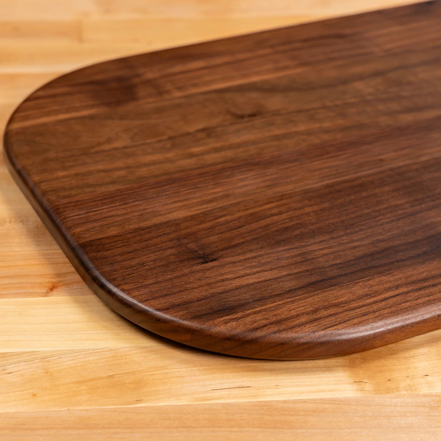 682-walnut-rectangle-serving-board-1.webp