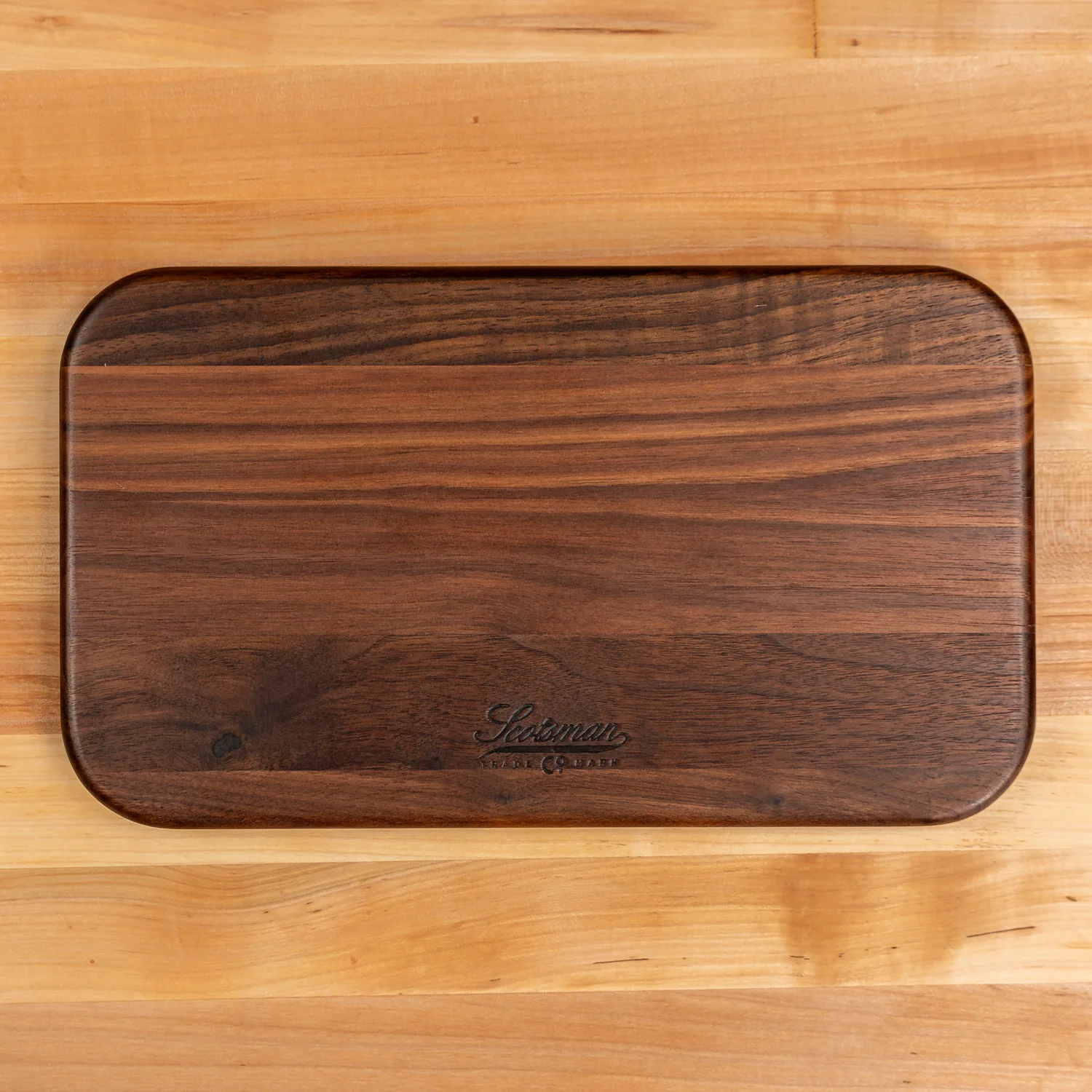 682-walnut-rectangle-serving-board-1.webp