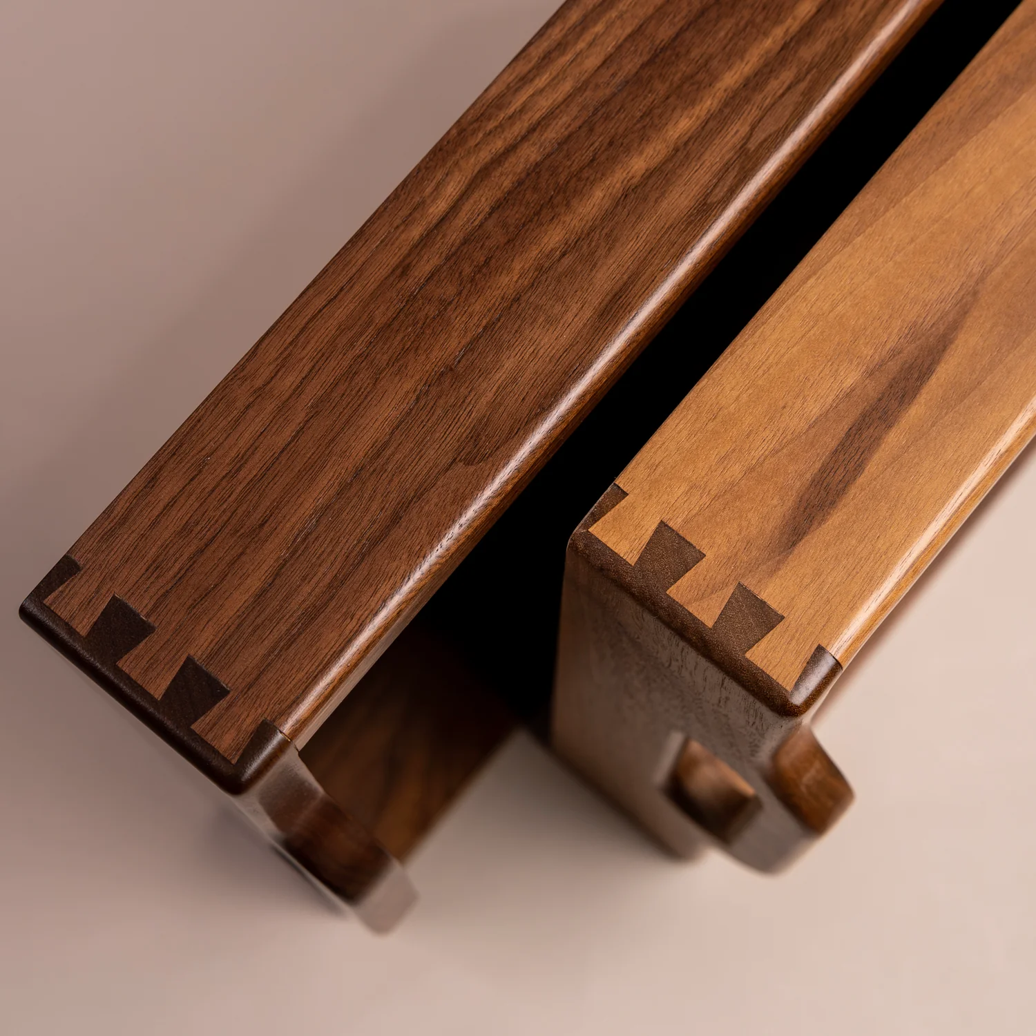 690-walnut-serving-tray-1.webp