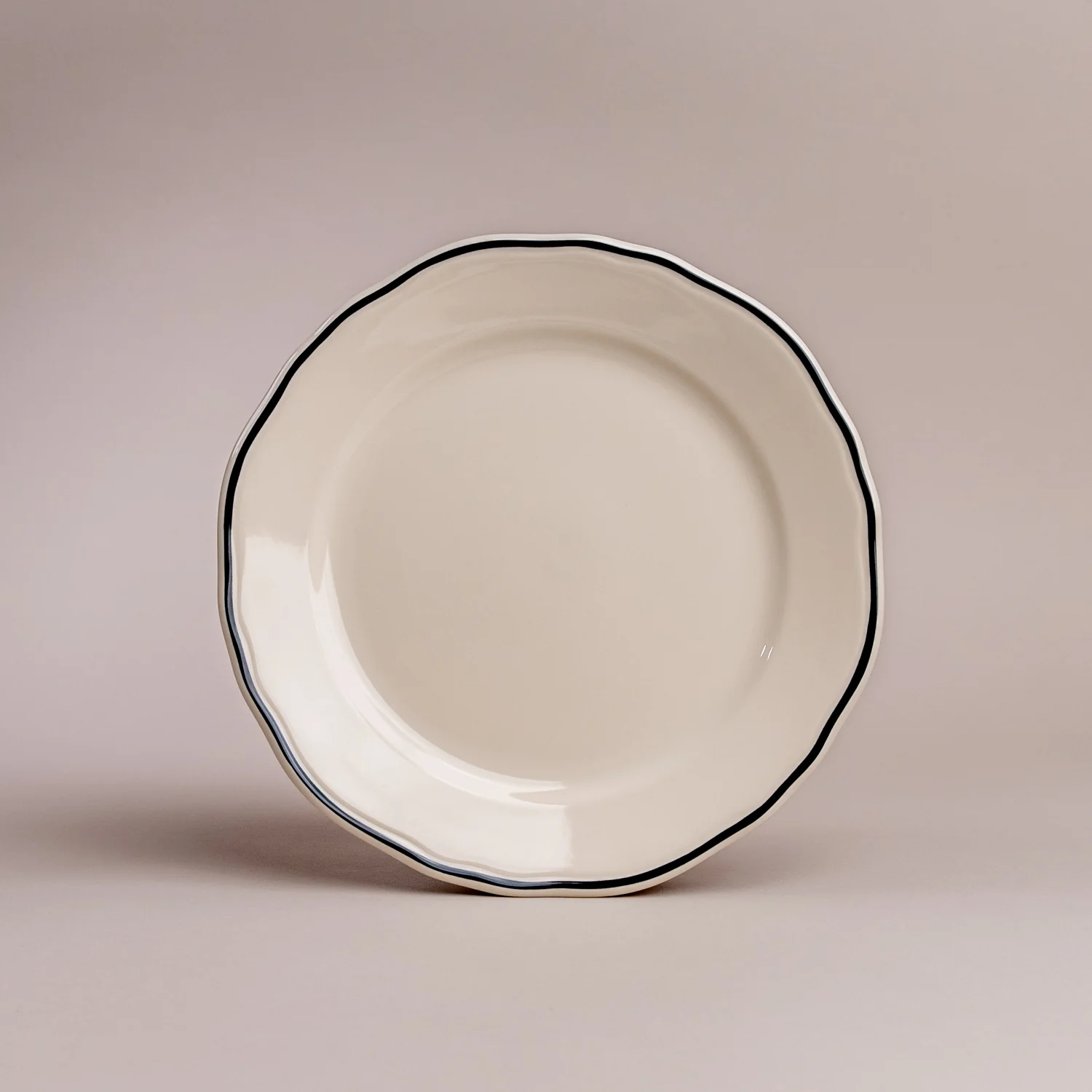 929-carolyn-salad-plate-1.webp