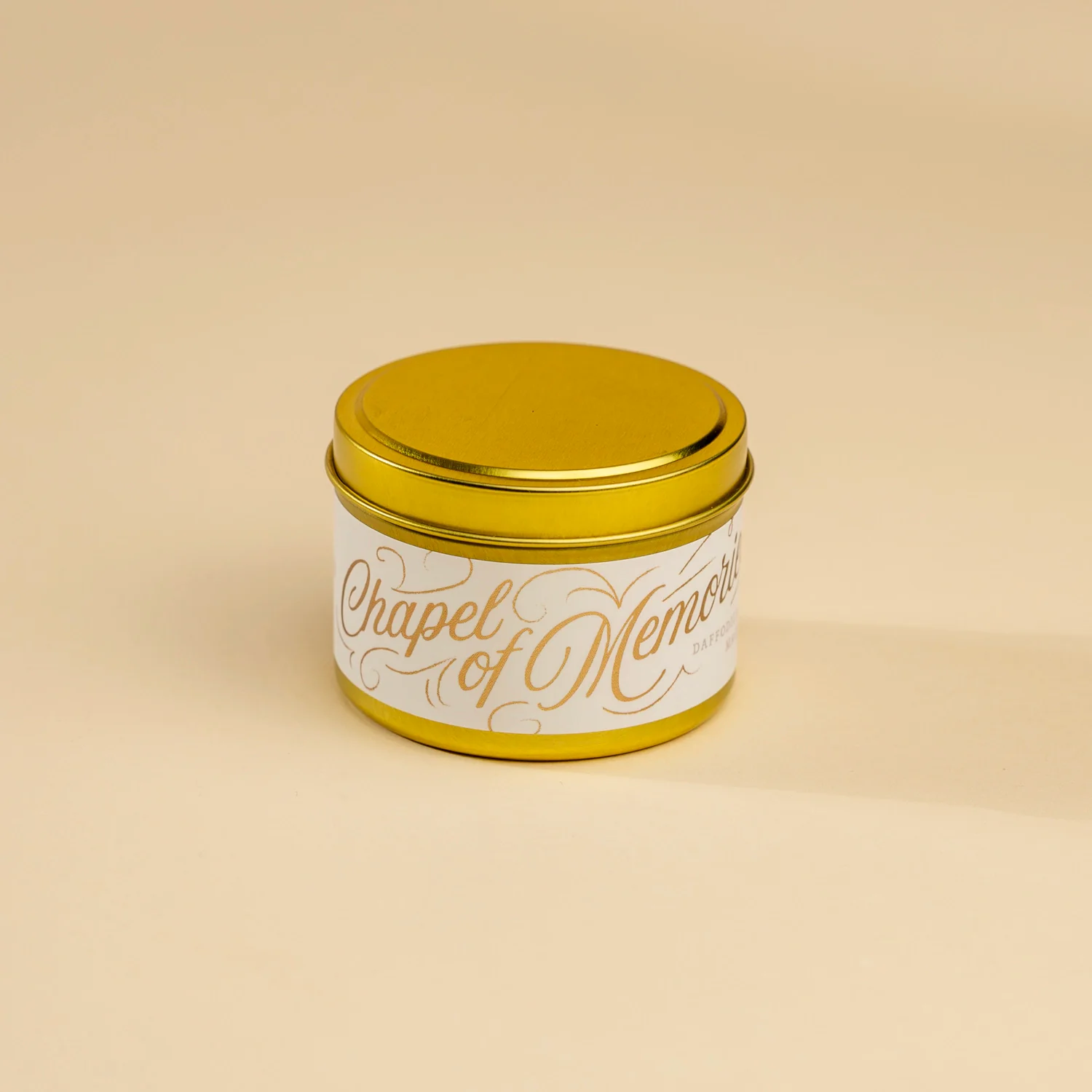 950-chapel-of-memories-5-oz-candle-1.webp